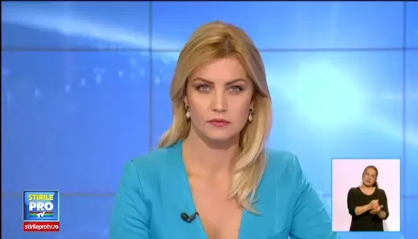 Bal caritabil organizat de asociatia OvidiuRO. Darth Vader si Marilyn Monroe, invitatii speciali ai Palatului Parlamentului