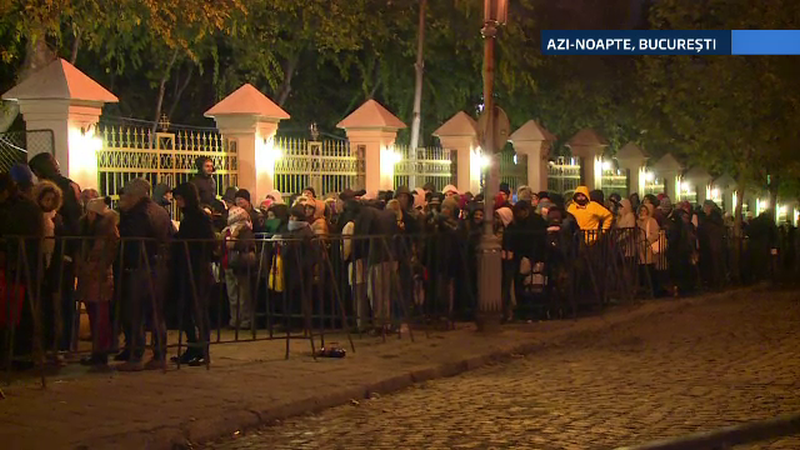 Povestile celor care au indurat frigul pentru a se ruga la moastele Sf. Dimitrie. "Am plecat desculta, sa scap de dusmani"