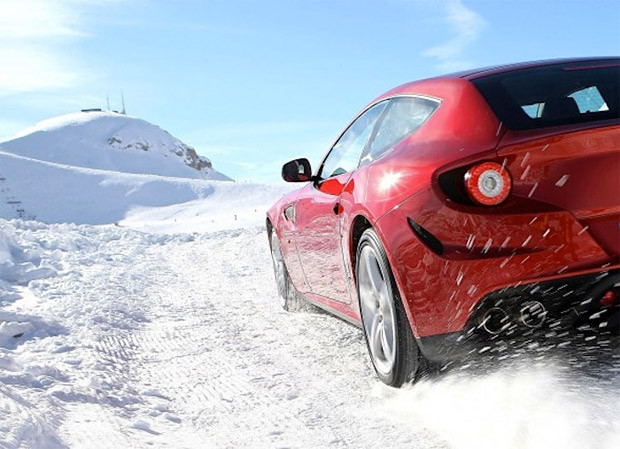 Aveti cauciucuri de iarna? Atentie! Ce se intampla daca esti prins fara ele: