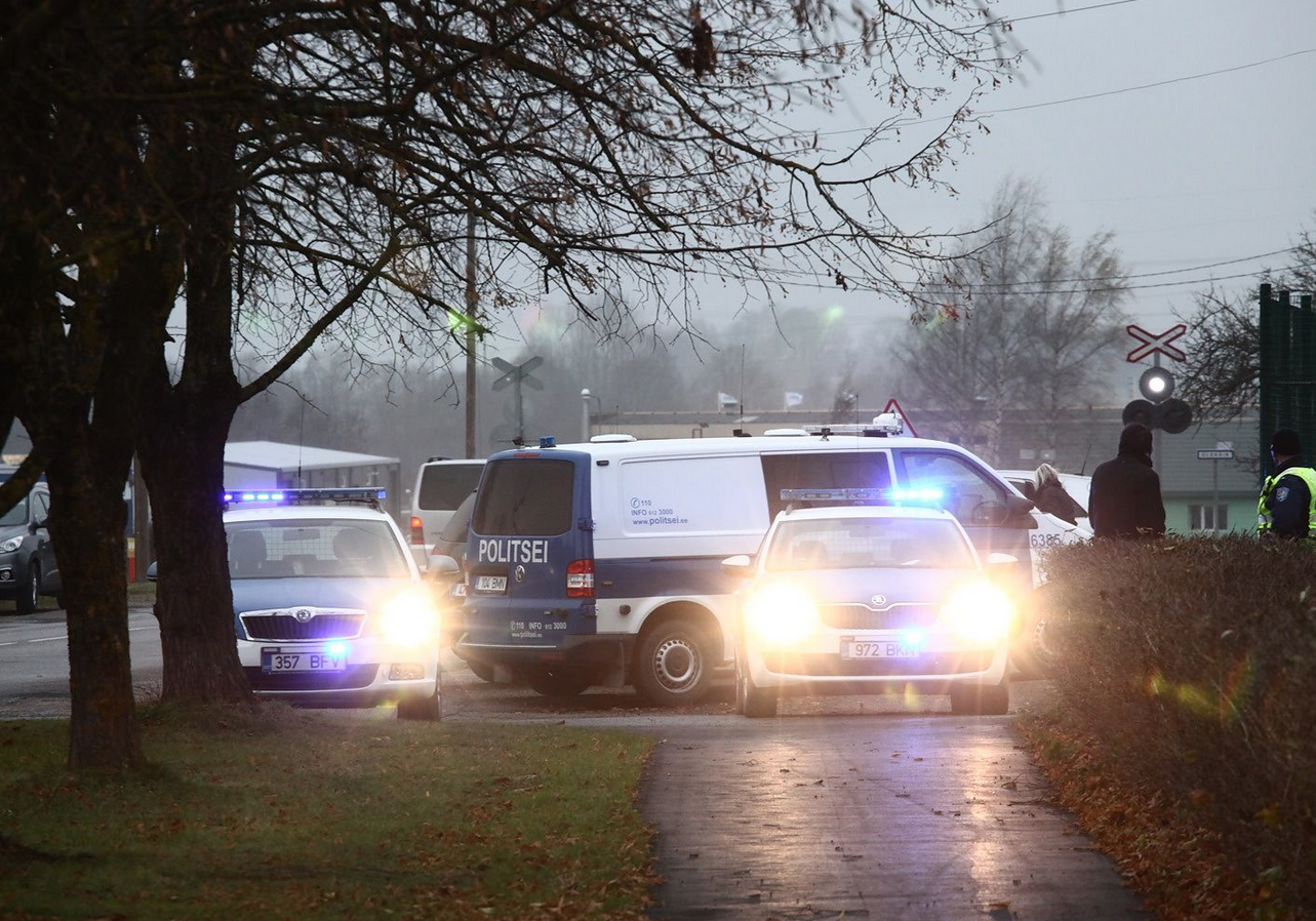 Un elev a impuscat mortal o profesoara, la o scoala din Estonia. Baiatul de 15 ani a fost retinut de politie