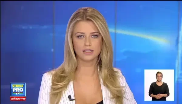 Noaptea de duminica a fost a treia la rand in care pelerinii au indurat frigul pentru a se ruga la raclele cu moastele sfinte de pe Dealul Mitropoliei.