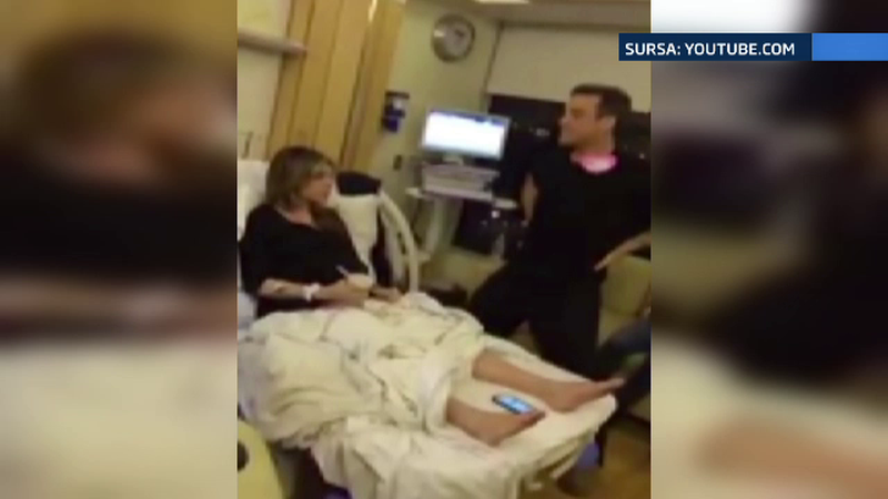 Robbie Williams a devenit tata pentru a doua oara. Ce facea cantaretul in timp ce sotia lui era in travaliu