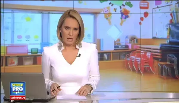 Fotograful acuzat ca ar fi dezbracat si pozat, in ipostaze indecente, o fetita de 5 ani, pus sub urmarire penala