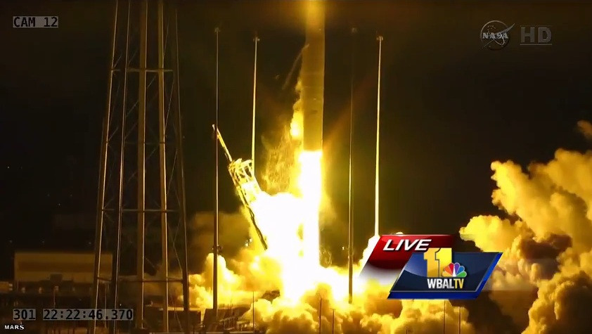 O racheta cu destinatia Statia Spatiala Internationala a explodat in aer. Pagubele, insemnate: ce transporta NASA. VIDEO