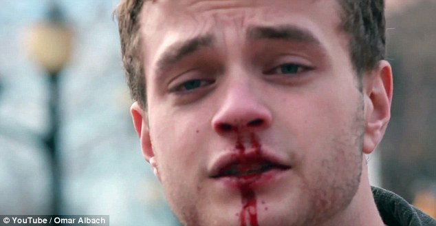 Experiment social in Canada, dupa atacul terorist din Ottawa. Reactia martorilor unui act de rasism fata de musulmani. VIDEO