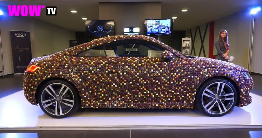 Masina care s-a "ingrasat" cu 540 de kilograme de la... ciocolata. Belgienii au lipit pe un Audi TT 27.000 de bomboane