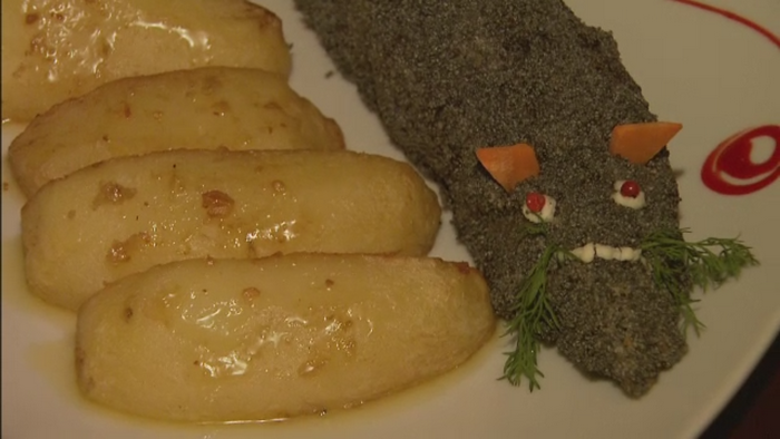 Restaurantele din Romania au meniuri speciale pentru Halloween. Ce contin "degetele de vrajitoare" si "supa de sange"