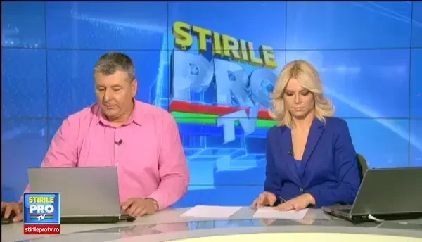 A salvat in ultimul moment o femeie de la moarte sigura. Totul a fost filmat de camera de pe casca motociclistului. VIDEO