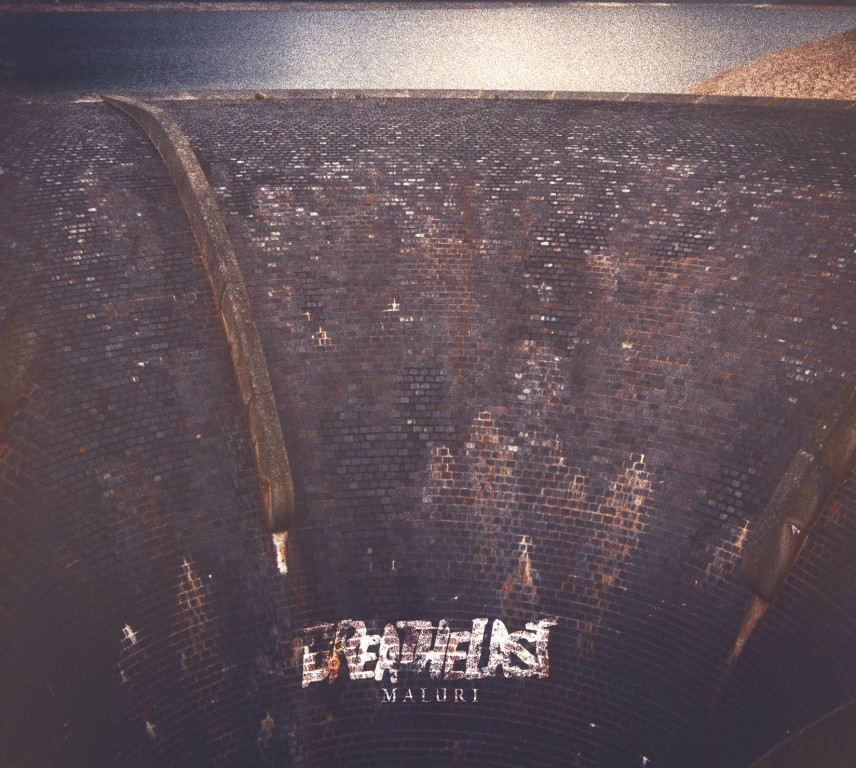 Trupa romaneasca Breathelast a lansat un nou album si un nou videoclip: “Maluri”. Concerte in Satu Mare si Cluj-Napoca