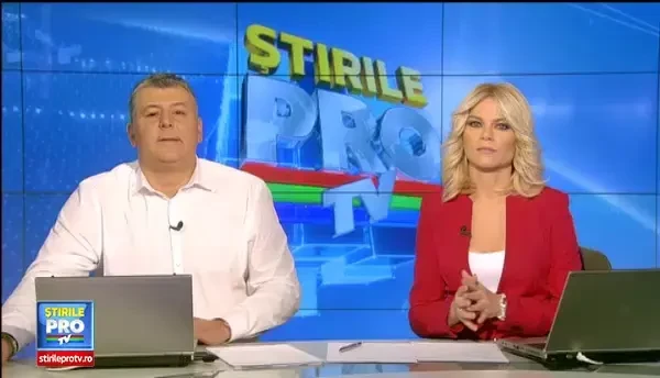 Renumitul artist britanic James Blunt va canta diseara la Cluj-Napoca