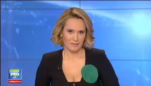 Momentul care a facut ca aceasta nunta sa fie de neuitat. Ce se intampla in momentul in care mirele isi ia sotia in brate