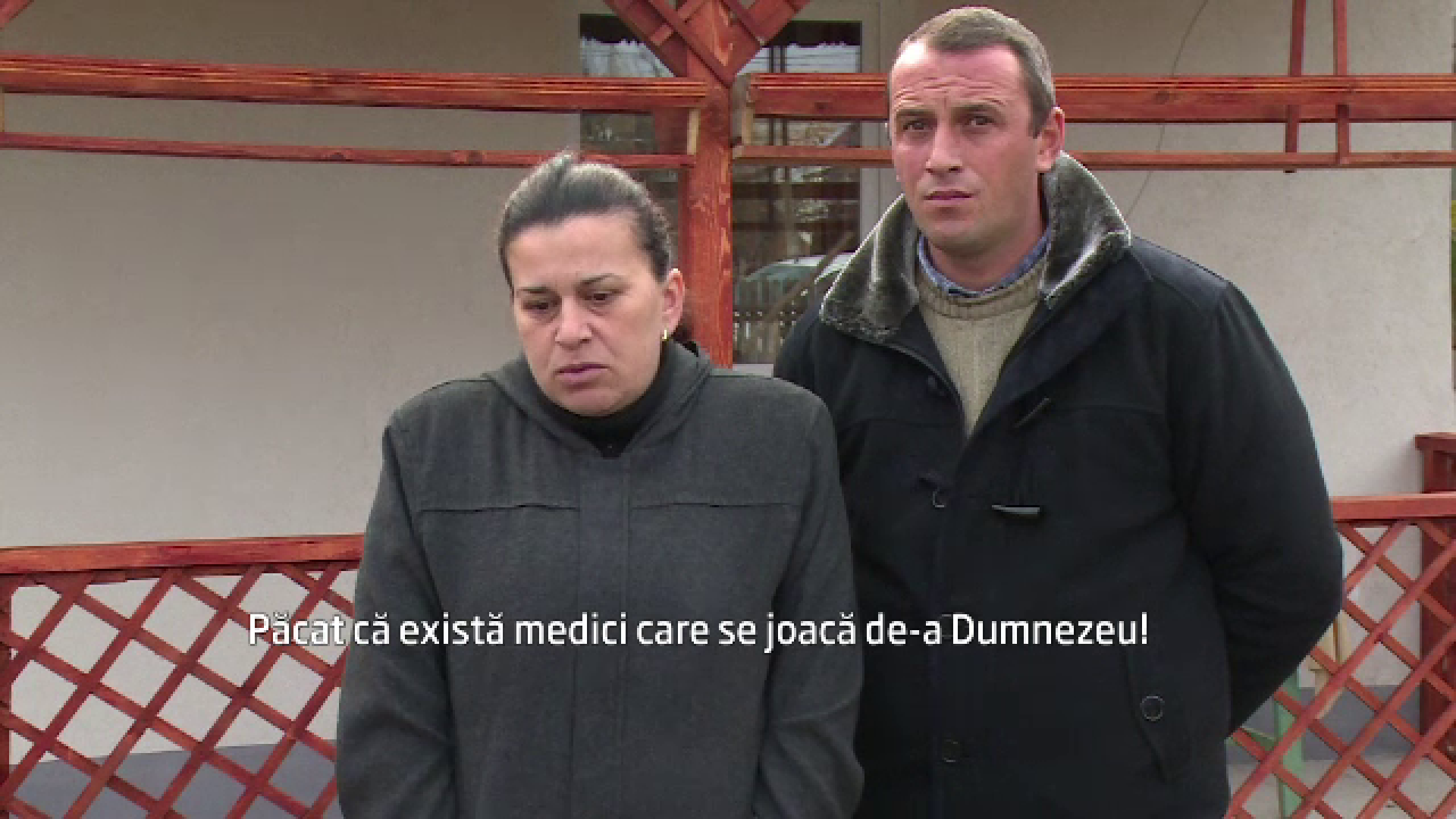 Cosmarul unei mame: a nascut intr-un taxi dupa ce medicii au trimis-o in Capitala. Copilul a murit iar MS a deschis o ancheta