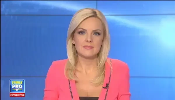 Andreea Esca a participat, alaturi de familie, la Trikids Challenge. Evenimentul incurajeaza lectura printre copiii saraci