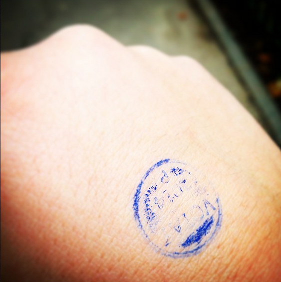 YES LA VOT. Sute de romani si-au pozat buletinele si le-au publicat pe Facebook, Twitter sau Instagram