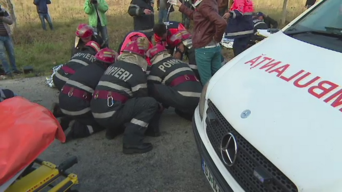 Un sofer fara experienta a provocat un accident cu opt raniti in Gorj. Detaliile socante oferite de martori