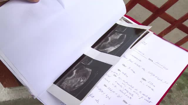 Concluzia Ministerului Sanatatii in cazul bebelusului care a murit in maternitatea din Ploiesti. Mama acestuia cere dreptate