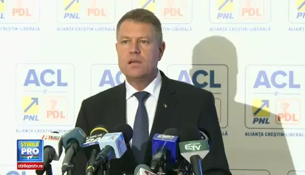 Imaginile difuzate in timpul conferintei de presa a lui Iohannis: