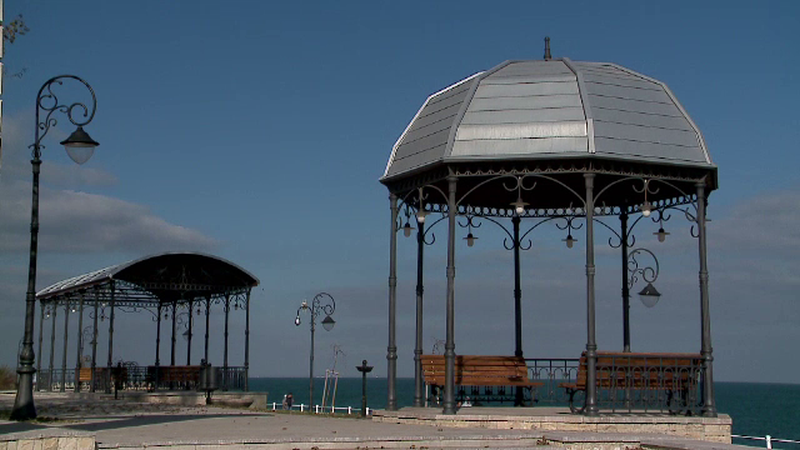 Noua imagine a falezei Cazinoului din Constanta a costat 14 milioane de euro: foisoare, piatra naturala, felinare si pergole