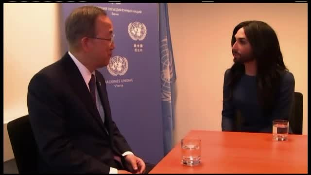 Gafa comisa de secretarul general al ONU la intalnirea cu Conchita Wurst. Ban Ki-moon a confundat Austria cu Australia