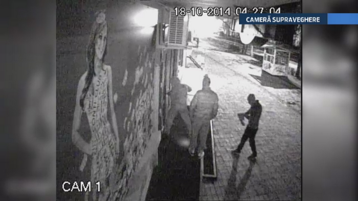 Autorii spargerilor de la cele trei case de pariuri din Targoviste au fost prinsi. FILMAREA ultimei lovituri date de hoti