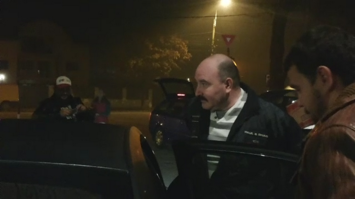 Nutu Camataru a plecat din inchisoare si va fi judecat in arest la domiciliu. Prima reactie a interlopului