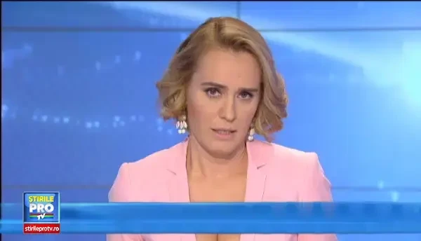 ALEGERI PREZIDENTIALE 2014. Bursa aliantelor, episodul Elena Udrea: Va chem la vot. Votul trebuie sa fie anti-Ponta