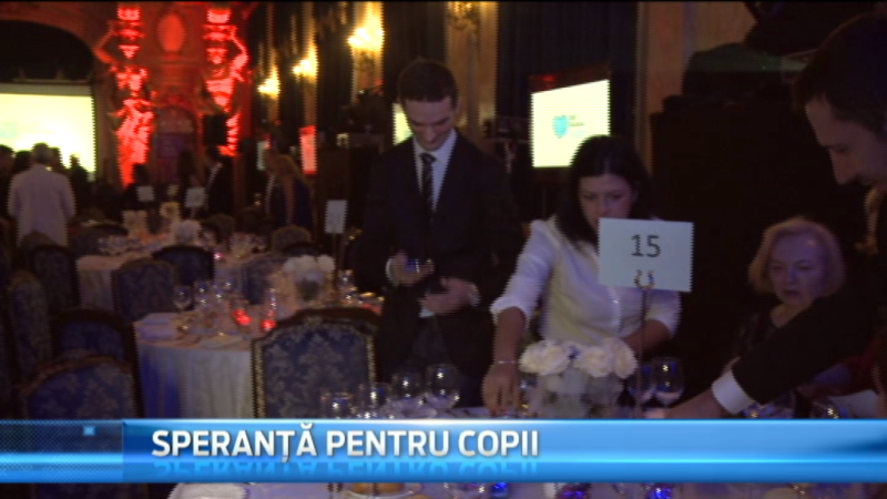 Amalia Enache si Cristian Leonte au fost gazdele Hope Ball 2014, eveniment caritabil in sprijinul copiilor din orfelinate
