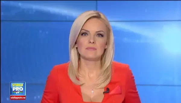 Peste 2 milioane de telespectatori au urmarit vineri duelurile de la Vocea Romaniei. Cine este singura concurenta salvata