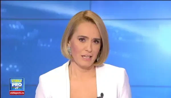 Situatie amuzanta pentru Printul William. Reactia dupa ce a fost surprins uitandu-se la poze cu femei goale