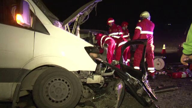 Accident grav in Craiova. Un sofer care ar fi fost baut a lovit mortal un copil de zece ani si a ranit grav trei persoane