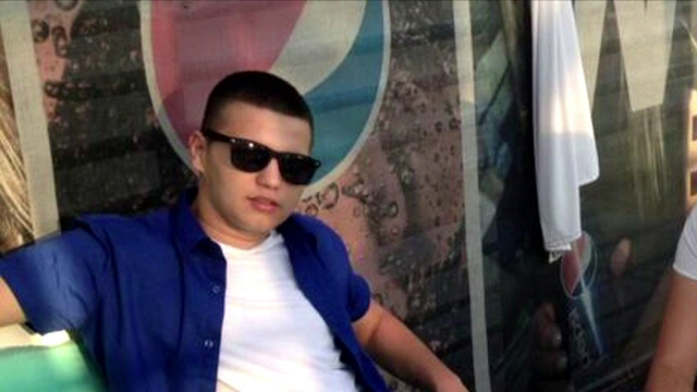 Tanar de 19 ani arestat dupa ce a facut o retea de prostitutie masculina. Suma uriasa cu care erau taxate sedintele sexuale