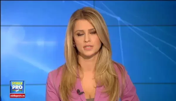 Nu sta in genunchi, o sa o vedem la inchisoare. Oana Zavoranu,cu zambetul pe buze dupa intalnirea de luni cu vrajitoarele