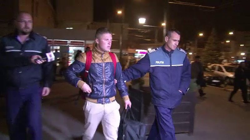 Al saptelea suspect in cazul tinerei din Vaslui violata pe un camp a fost prins. Tatal baiatului: "Un fraier, un prost"