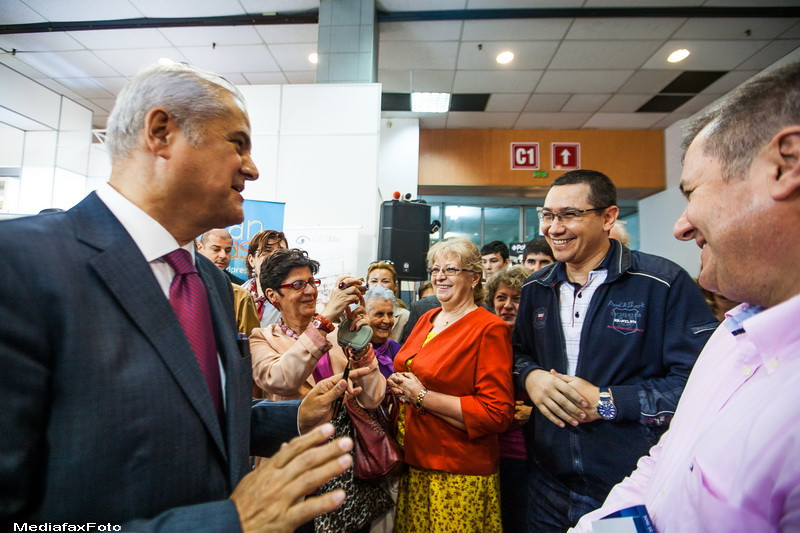 Victor Ponta, Adrian Nastase