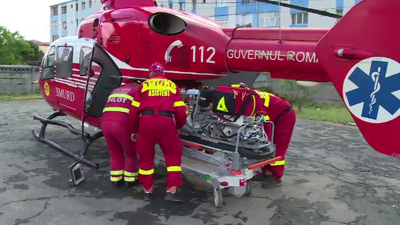 Eleva de 14 ani din Baia Mare, batuta crunt de un coleg, este in stare stabila. Medicii au fost nevoiti sa ii scoata splina