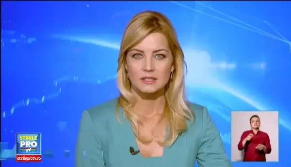 Avionul cu care Bono calatorea la Berlin, miercuri, a pierdut o usa in timpul zborului