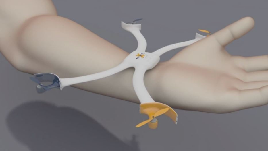 ANIMATIE GRAFICA. Camera drona care se poarta ca bratara, isi ia zborul si iti face selfie-uri. Cand ar putea ajunge pe piata