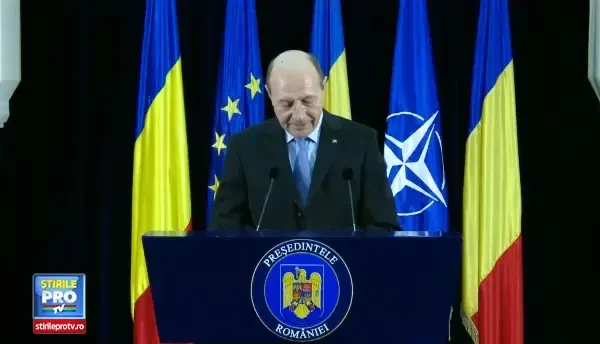 Traian Basescu: Guvernul si MAE incearca sa obstructioneze votul din diaspora. Apelul presedintelui catre toti romanii