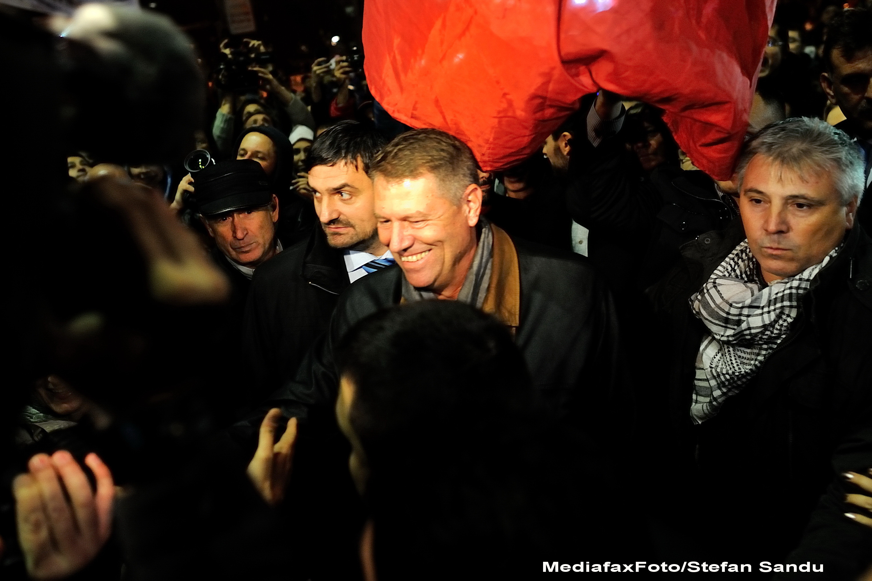 Klaus Iohannis a fost in Piata Universitatii