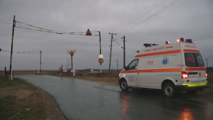 O femeie din Timis si-a gasit sfarsitul sub rotile unui tren. Victima a fost zdrobita si tarata 50 de metri