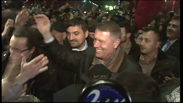 Klaus Iohannis, Piata Universitatii