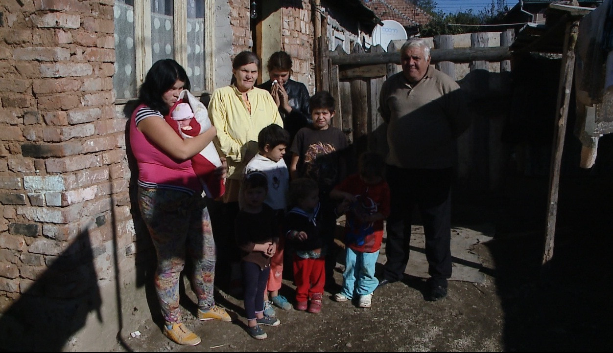 Povestea unor 14 copii din judetul Cluj care se zbat in saracie