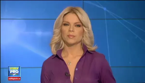 Imaginile UNEI NOPTI ISTORICE. Romanii au iesit in strada in marile orase ale tarii in semn de solidaritate cu DIASPORA