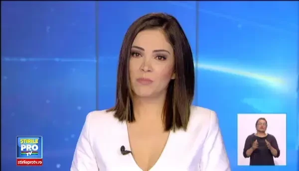 Imaginile UNEI NOPTI ISTORICE. Romanii au iesit in strada in marile orase ale tarii in semn de solidaritate cu DIASPORA