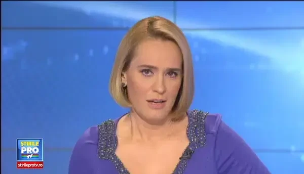 Klaus Iohannis a ajuns la Sibiu. Presedintele ales a marturisit ca abia asteapta sa-si vada sotia