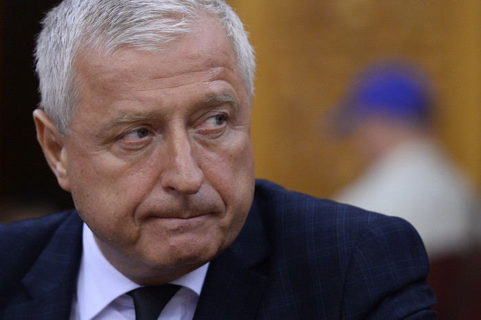 Comisia Juridica a Camerei a propus aprobarea solicitarii de arestare preventiva a deputatului Ioan Adam