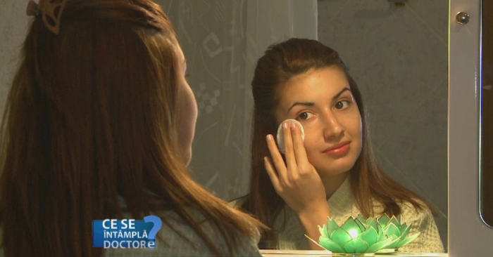 Dieta defectuoasa care poate duce la probleme cu acneea. Greselile pe care le fac cei care vor sa slabeasca