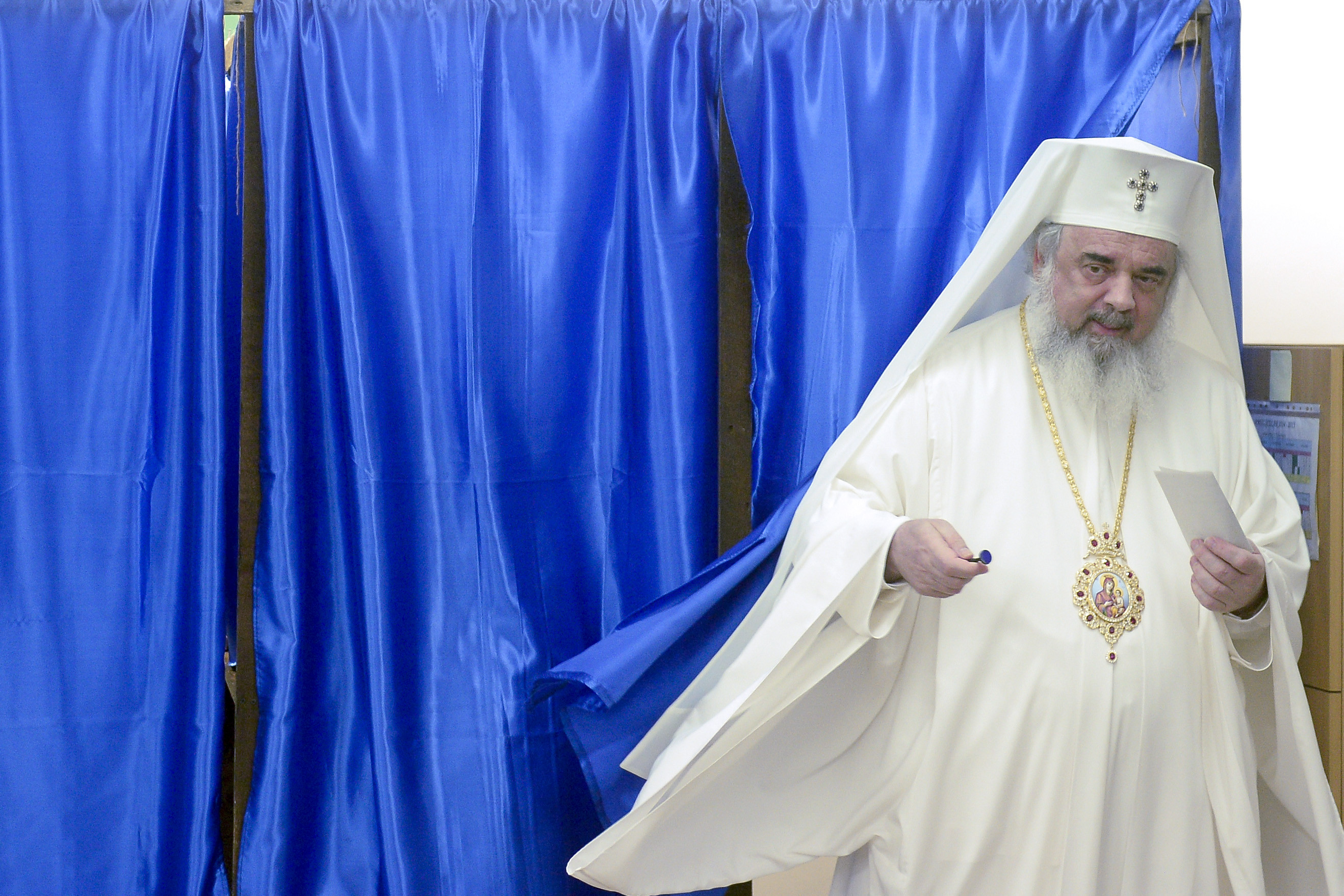 Patriarhul "Exit-Poll". Primul roman care a anticipat corect rezultatul alegerilor a refuzat sa-si explice propria predica