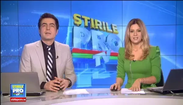 Iohannis a dat peste 2.000 de autografe la Romexpo si a prelungit programul targului. Nu plec pana nu le semnez tuturor