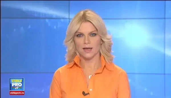 Familia Iohannis a sarbatorit validarea functiei la Curtea Constitutionala. Cine sunt prietenii invitati la petrecere